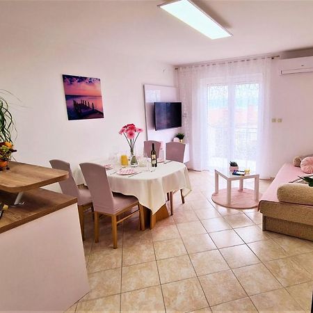 מאלינסקה Apartment Karamarko מראה חיצוני תמונה