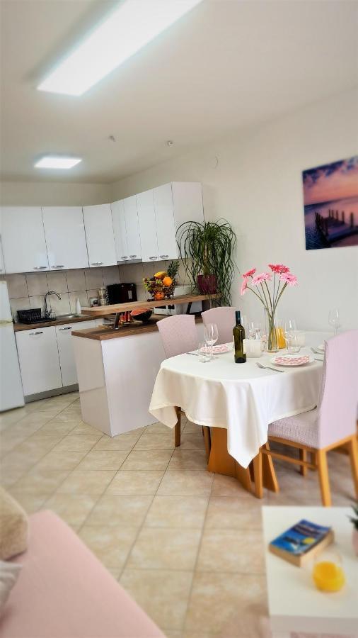 מאלינסקה Apartment Karamarko מראה חיצוני תמונה